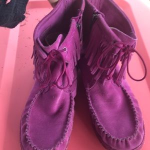 Fushia Pink Kaysa Fringe Ugg Boots